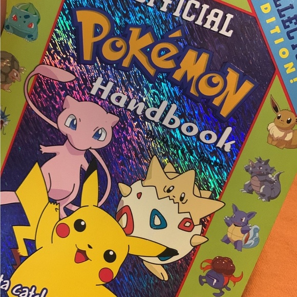 vintage 90’s Pokemon books bundle of 3 - Picture 11 of 13